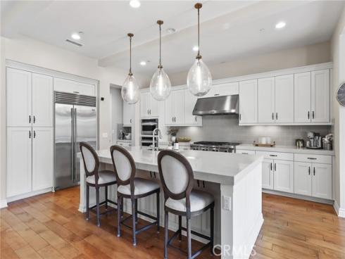 10  Shadybend  , Irvine, CA