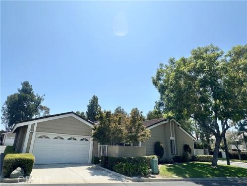 12  Springwater  , Irvine, CA