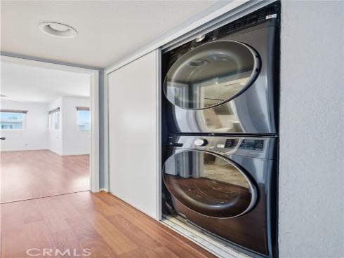 54  Oval   Road, Irvine, CA