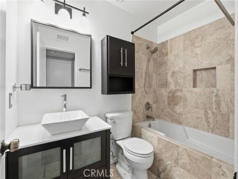 54  Oval   Road, Irvine, CA