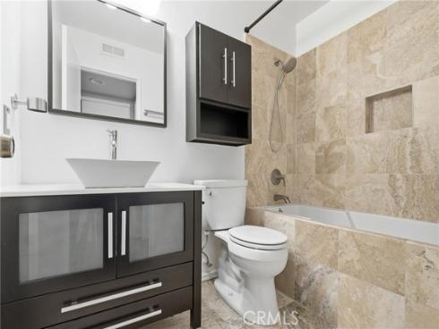 54  Oval   Road, Irvine, CA