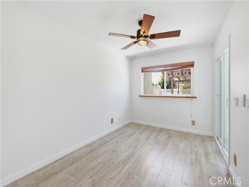 54  Oval   Road, Irvine, CA