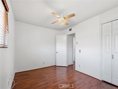 54  Oval   Road, Irvine, CA