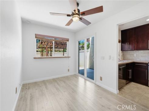 54  Oval   Road, Irvine, CA