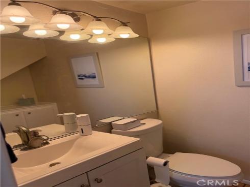 80 Almador , Irvine, CA
