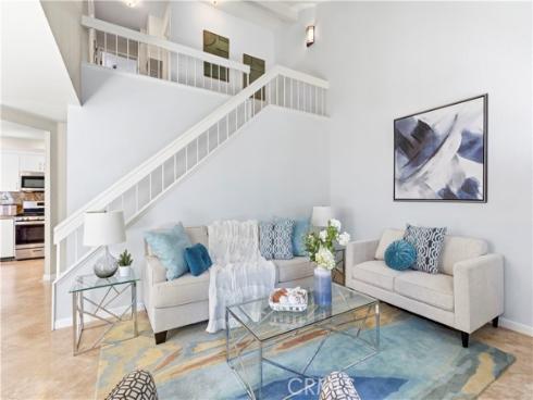 28  Jefferson  , Irvine, CA