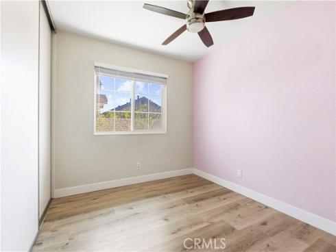 28  Jefferson  , Irvine, CA