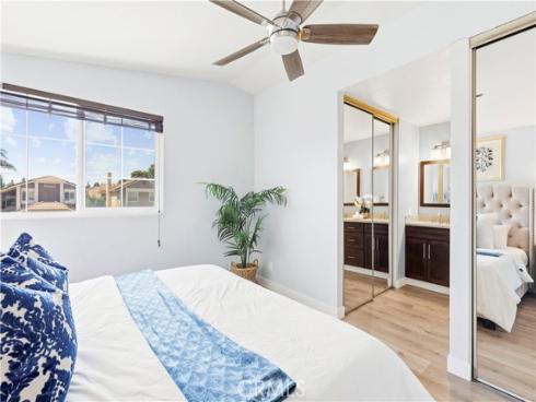 28  Jefferson  , Irvine, CA