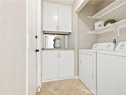 28  Jefferson  , Irvine, CA