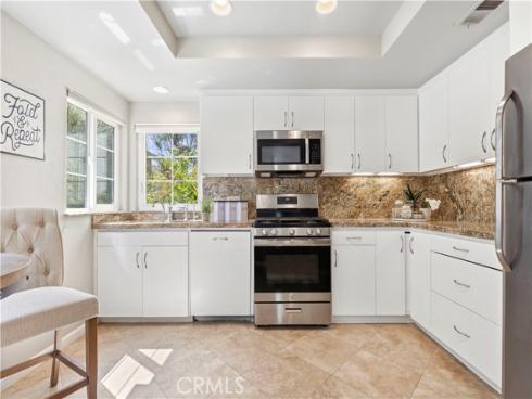 28  Jefferson  , Irvine, CA