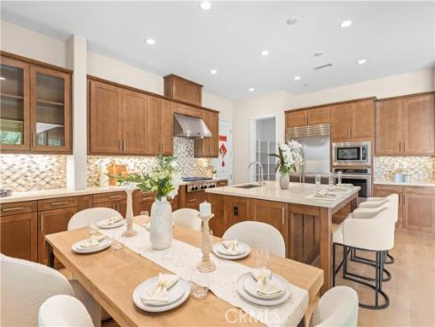 53 Tundra , Irvine, CA