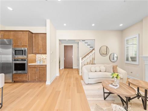 53 Tundra , Irvine, CA