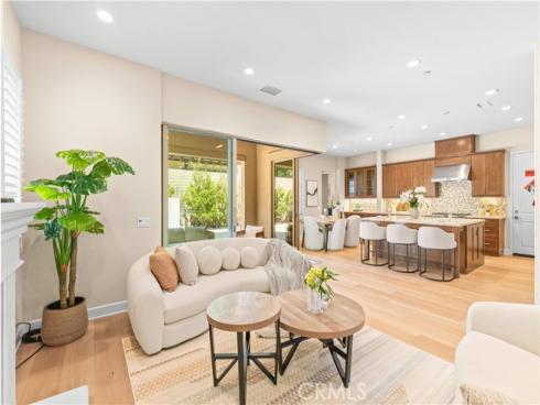 53 Tundra , Irvine, CA