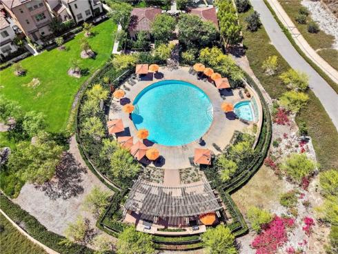 184 Elkhorn , Irvine, CA