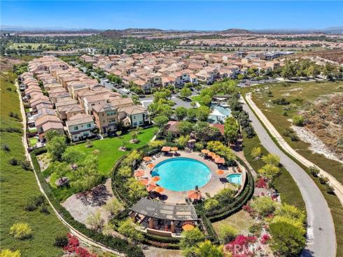 184 Elkhorn , Irvine, CA