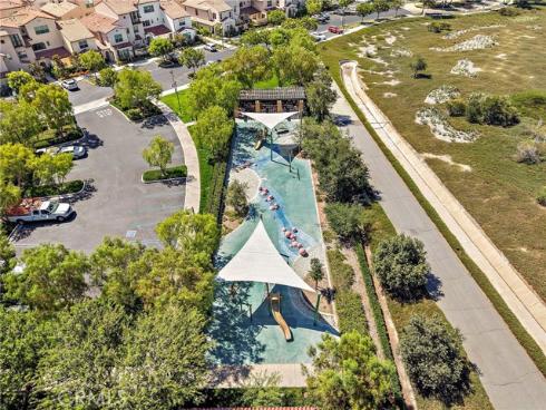 184 Elkhorn , Irvine, CA
