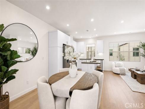 184 Elkhorn , Irvine, CA