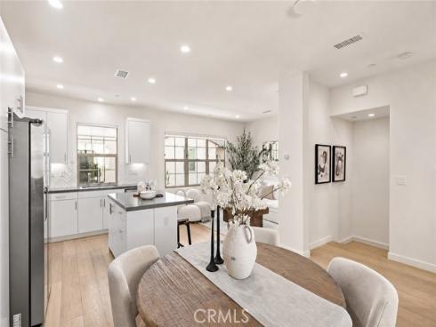 184 Elkhorn , Irvine, CA