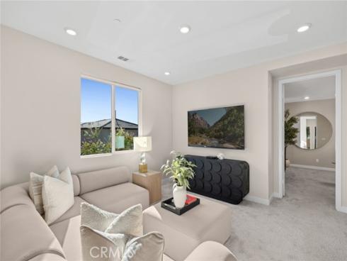 410 Chorus , Irvine, CA