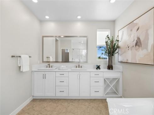 410 Chorus , Irvine, CA