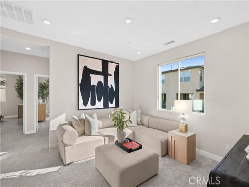 410 Chorus , Irvine, CA