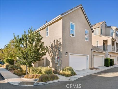 410 Chorus , Irvine, CA