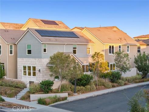 410 Chorus , Irvine, CA
