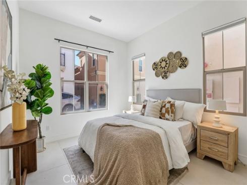 106 Yellow Iris , Irvine, CA
