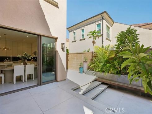 106 Yellow Iris , Irvine, CA