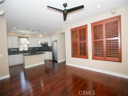 129  Chantilly  , Irvine, CA