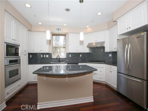 129  Chantilly  , Irvine, CA