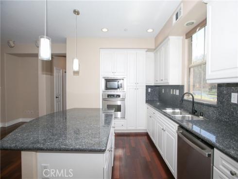 129  Chantilly  , Irvine, CA