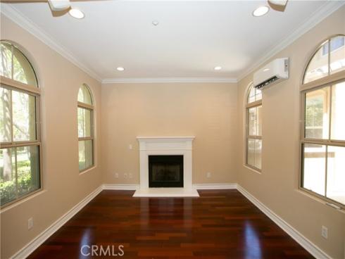 129  Chantilly  , Irvine, CA