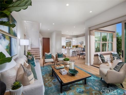 217  Birdseye  , Irvine, CA
