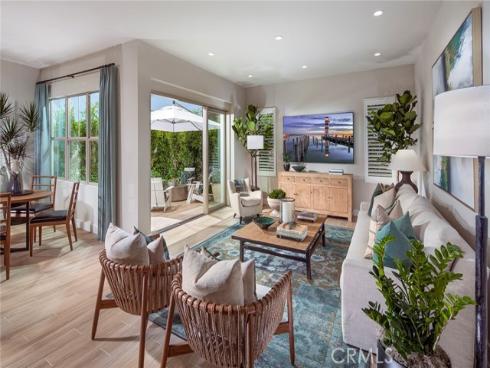 217  Birdseye  , Irvine, CA