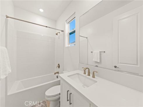 405  Clipper  , Irvine, CA