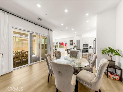 405  Clipper  , Irvine, CA