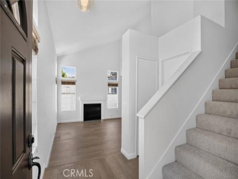 122 Almador , Irvine, CA