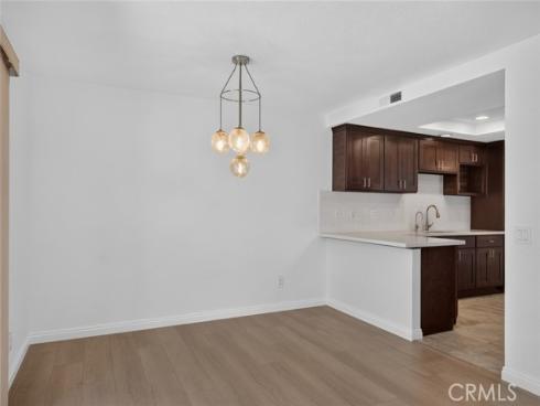 122 Almador , Irvine, CA