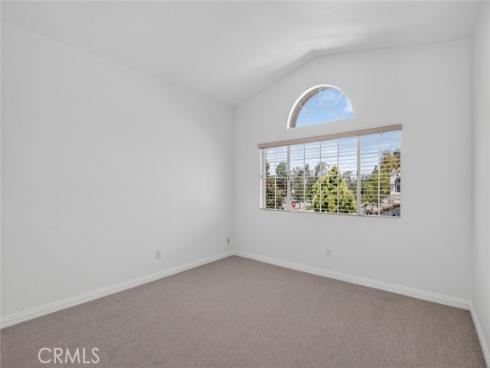122 Almador , Irvine, CA