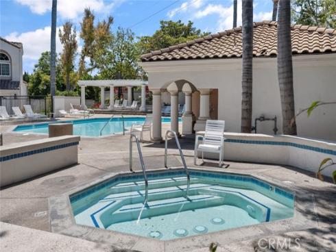 122 Almador , Irvine, CA