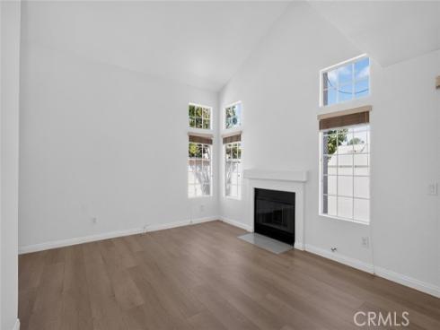 122 Almador , Irvine, CA