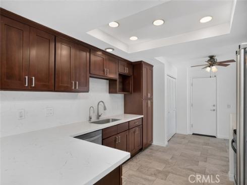 122 Almador , Irvine, CA