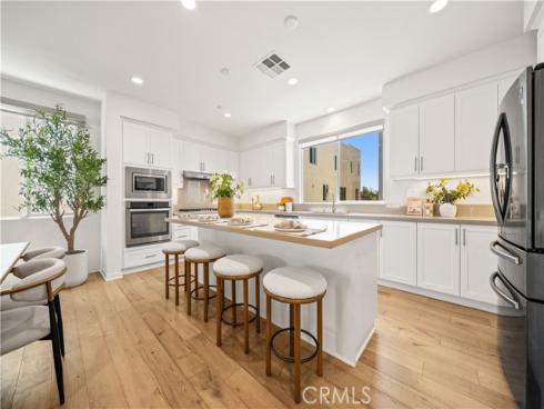 168  Terrapin  , Irvine, CA