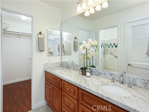 5282 Thorn Tree , Irvine, CA