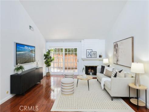 5282 Thorn Tree , Irvine, CA