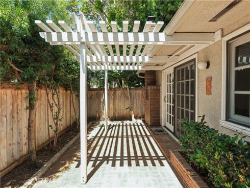 5282 Thorn Tree , Irvine, CA