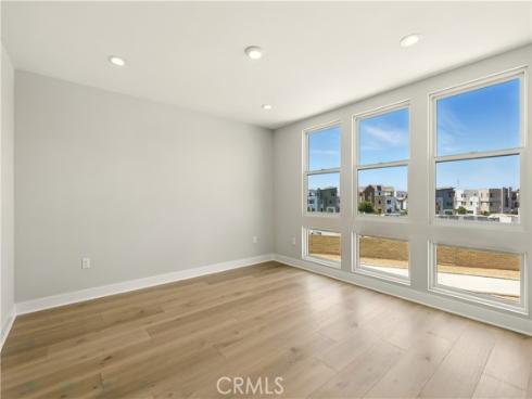 133  Apron  , Irvine, CA