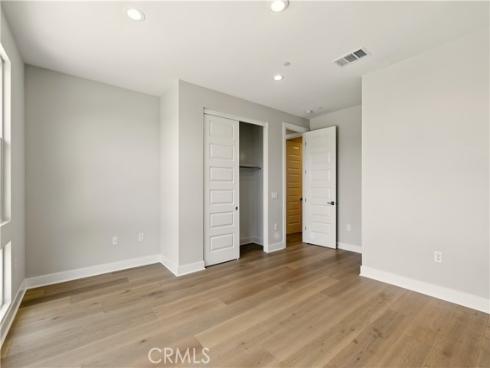 133  Apron  , Irvine, CA