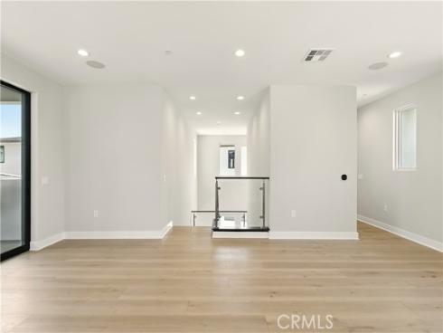 133  Apron  , Irvine, CA
